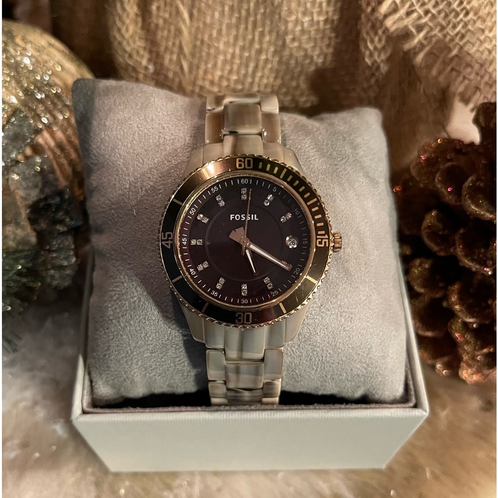 Fossil Watch With Multi Color Band - image 1